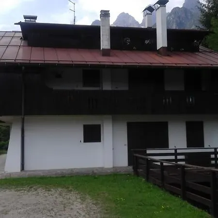 Borgo Rio Muri Apartment